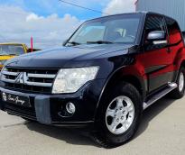 Mitsubishi Pajero Intense  2011