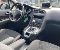 PEUGEOT 5008 Allure 7 places 2015