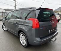 Peugeot 5008 Allure 7 places  2016