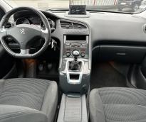 Peugeot 5008 Allure 7 places  2016