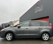 Peugeot 5008 Allure 7 places  2016