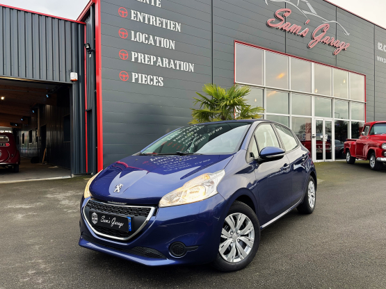Peugeot208
