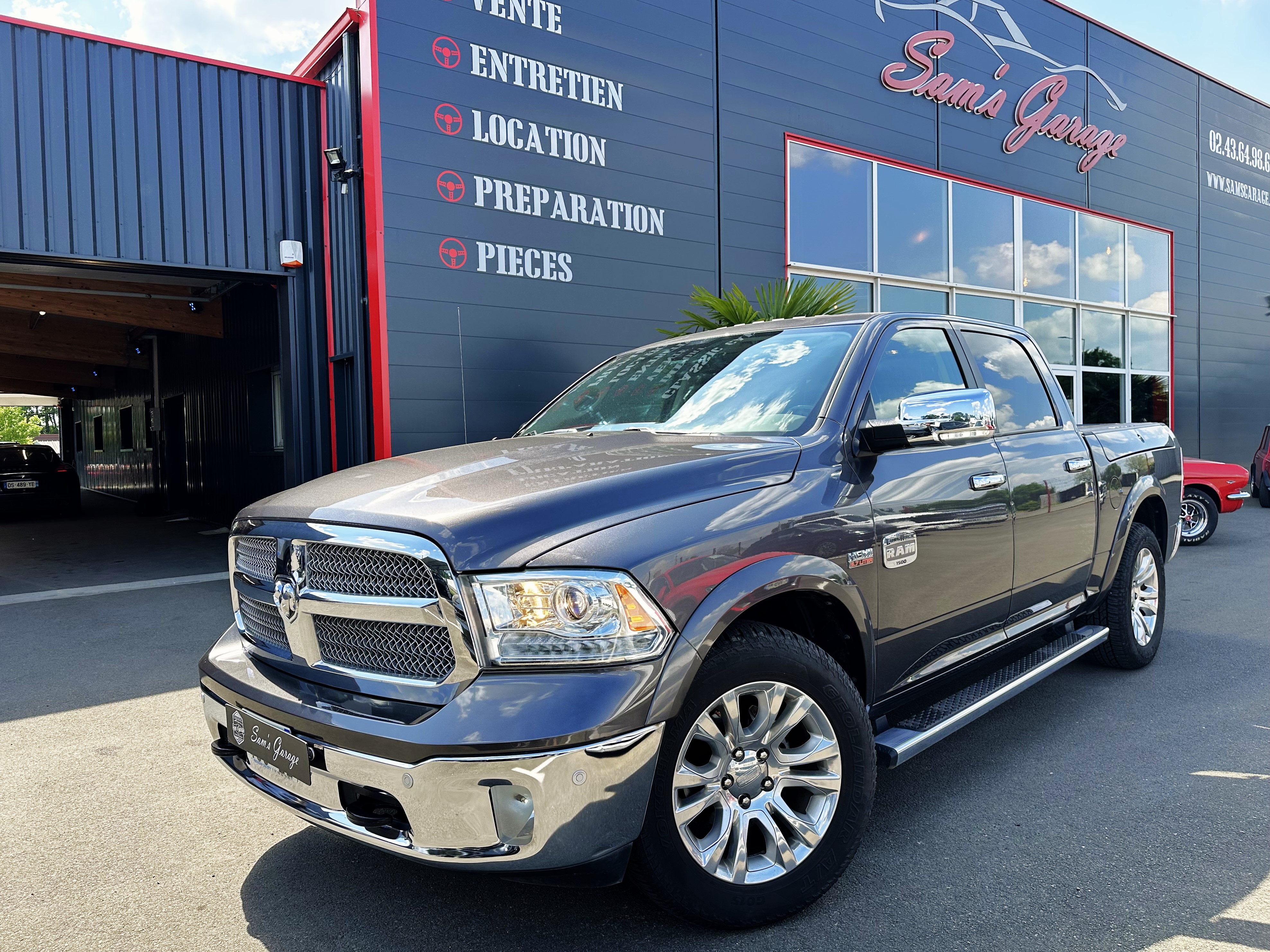 DODGE RAM 1500 V8 5.7l  LARAMIE long Horn Edition 