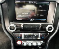 Ford Mustang GT Fastback 5.0 V8 421ch  2016