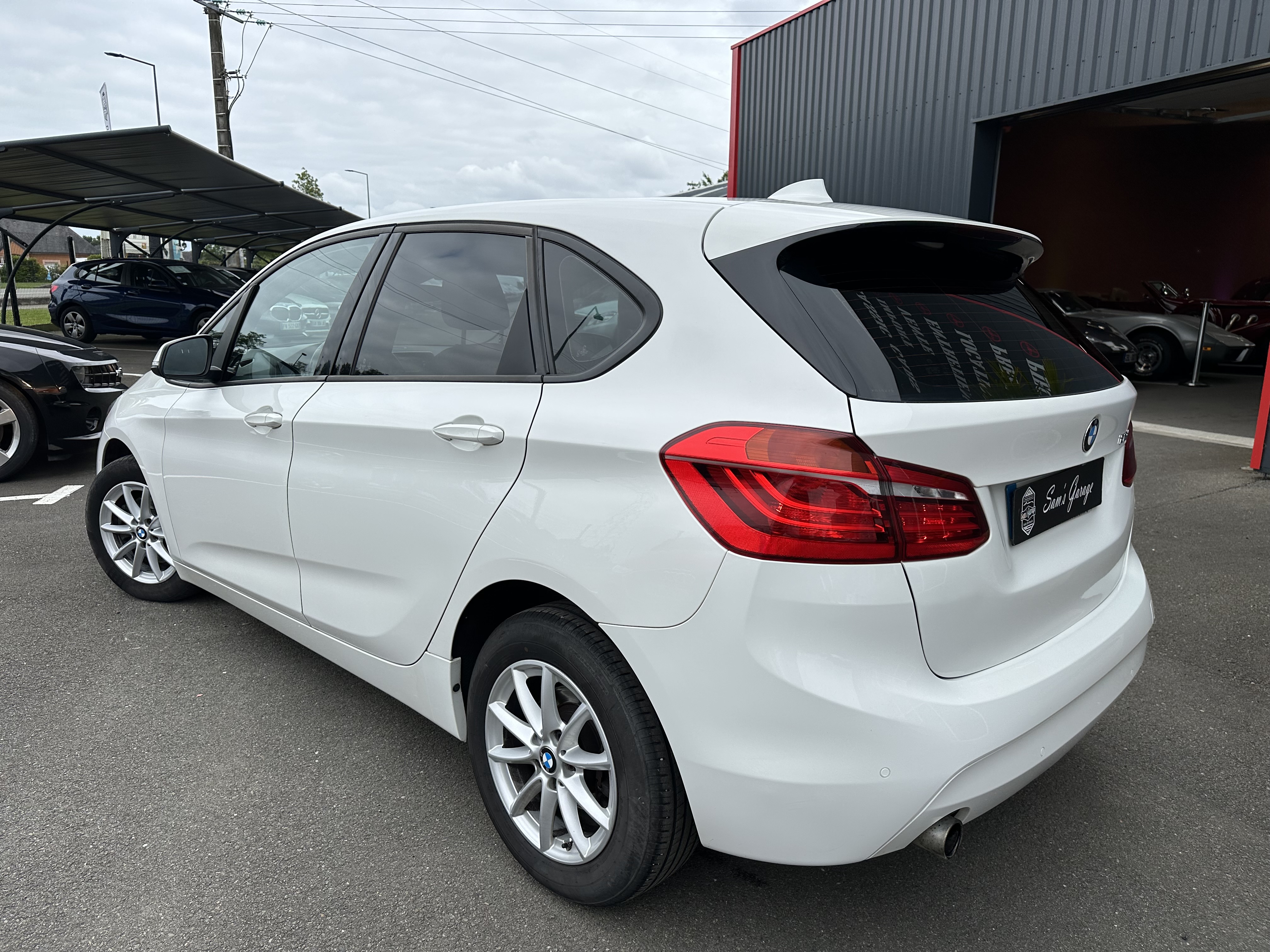 BMW série 2 ActiveTourer 216d 116ch Business 